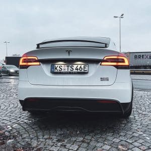 Tesla Model X Plaid – Heckansicht